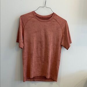 lululemon athletica Brick Red Short Sleeve Tee